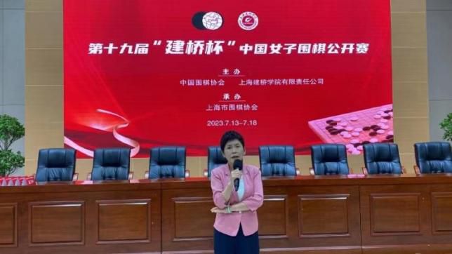 国米新闻网还表示，目前国米优先进行的是迪马尔科、姆希塔良、劳塔罗的续约工作，而巴雷拉的续约会稍晚一些。